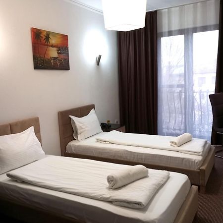 Rhc Royal Hotel ออราแด ภายนอก รูปภาพ
